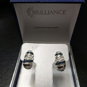 Brilliance blue crystal earrings